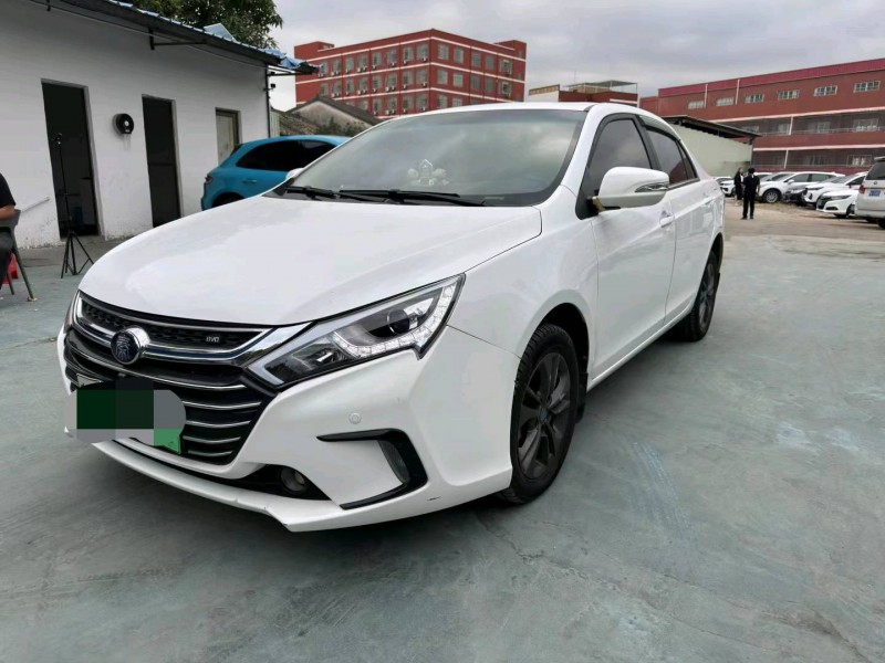 广州19年比亚迪秦2