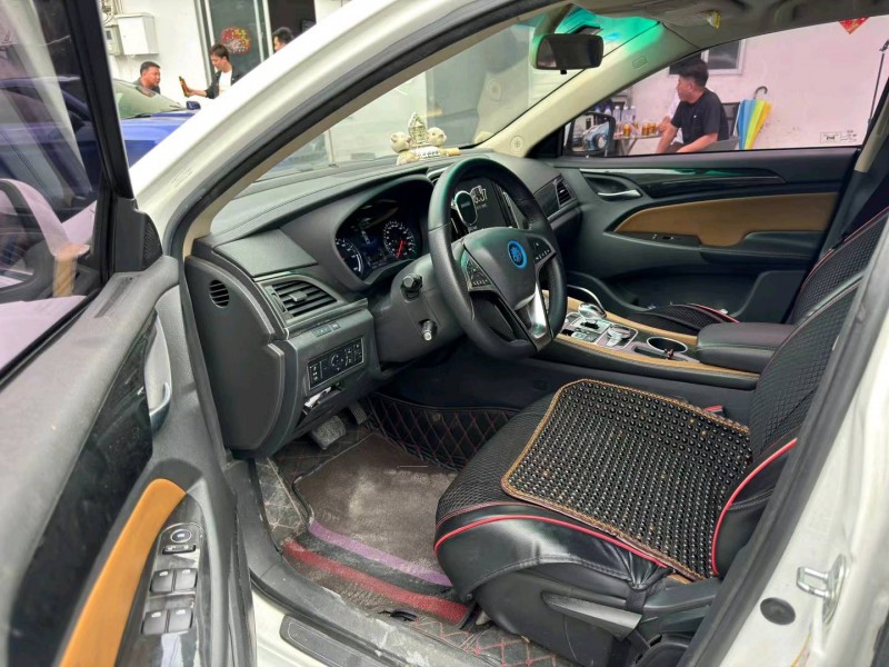 广州19年比亚迪秦6