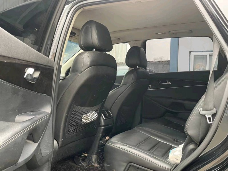 济宁17年起亚索兰托5