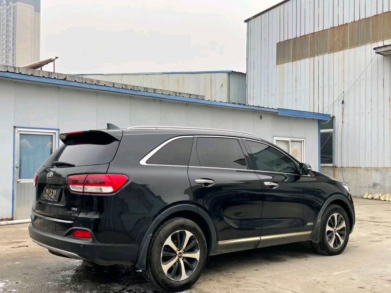 济宁17年起亚索兰托8