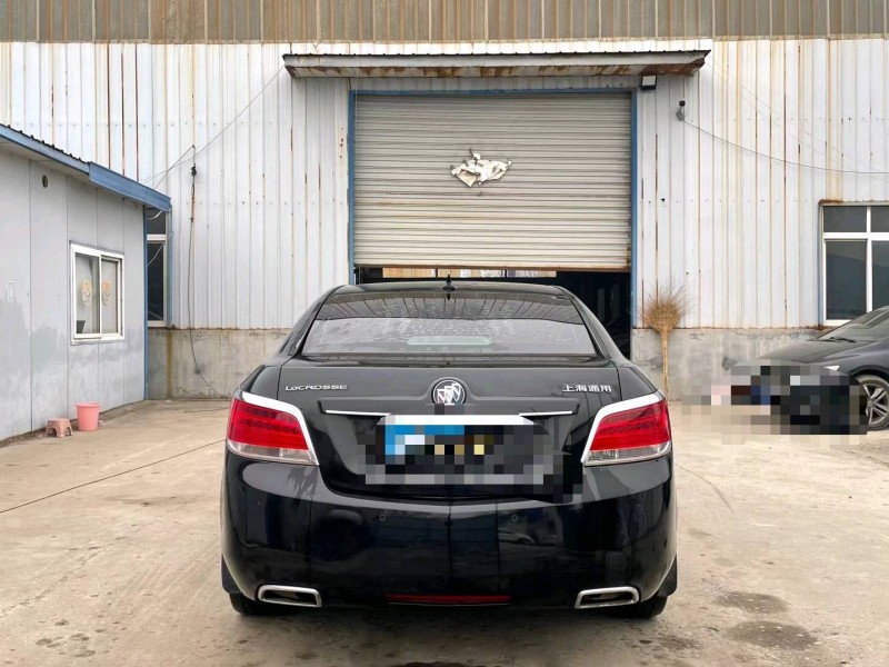 济宁10年别克君越9