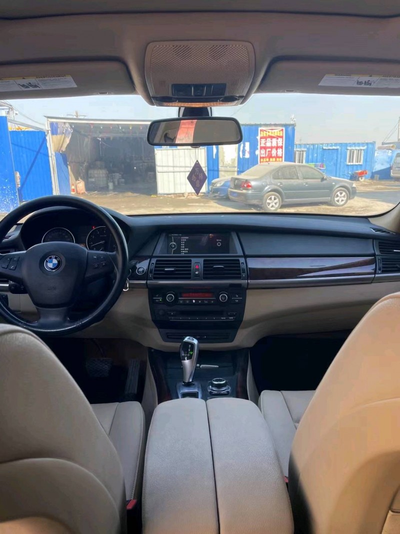 保定14年宝马X56