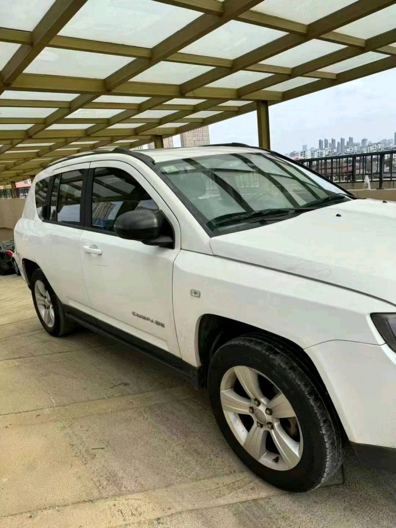 东营15年Jeep指南者2