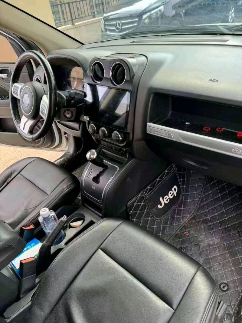 东营15年Jeep指南者9