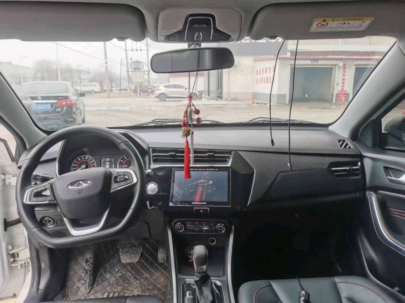 保定21年奇瑞瑞虎3x8