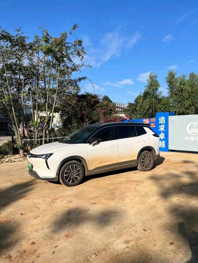 湛江22年威馬汽車W63