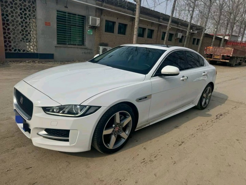 保定16年捷豹XE3
