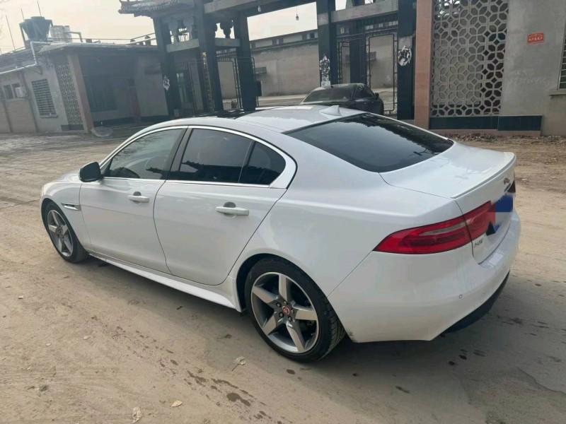 保定16年捷豹XE4