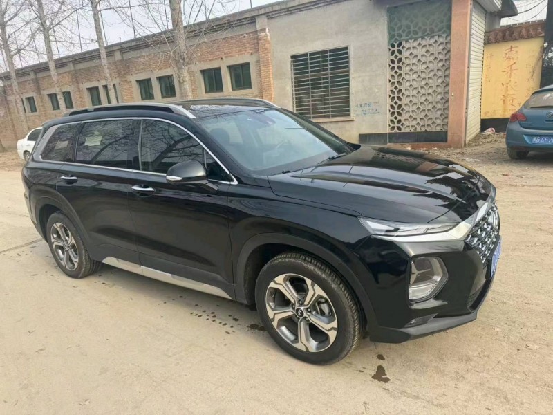 保定19年现代新胜达2