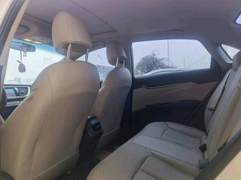 保定20年别克英朗8