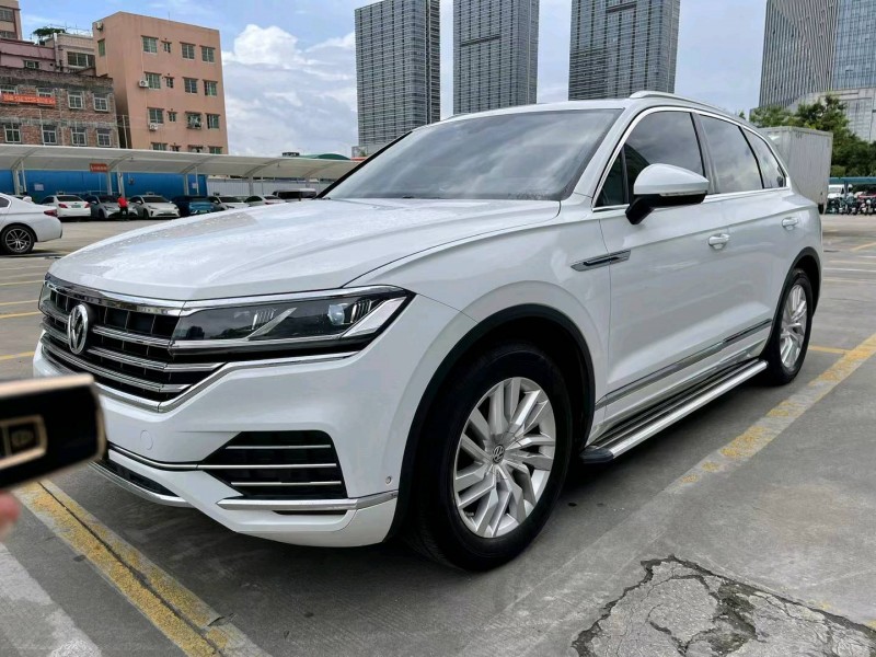 广州19年大众途锐3