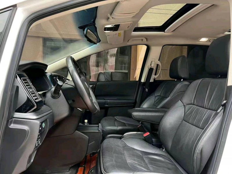 东营16年本田艾力绅4