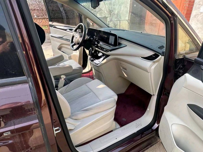 东营22年别克GL87