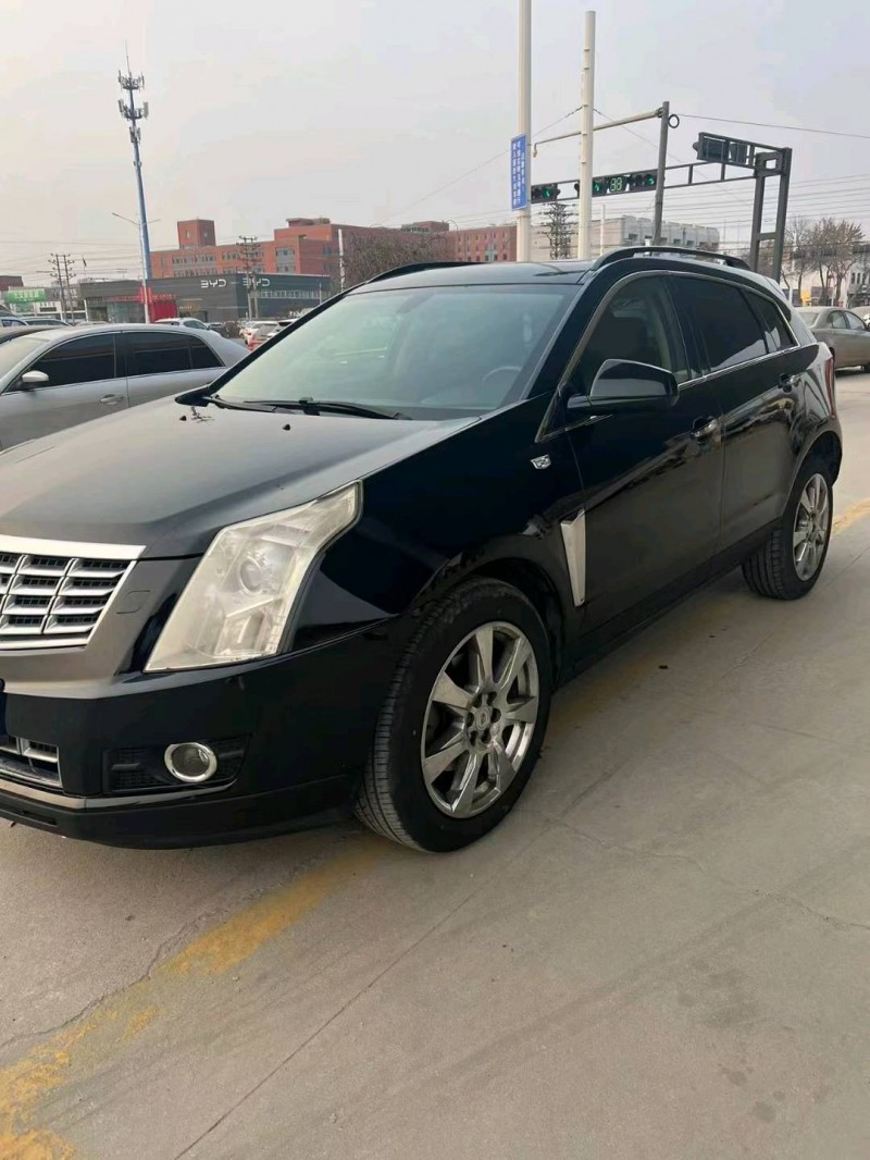 保定13年凯迪拉克SRX3