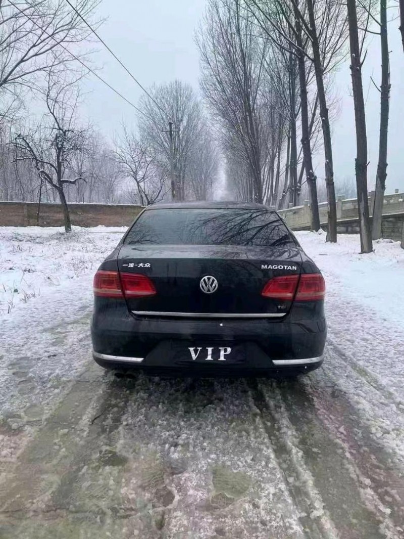 枣庄14年大众迈腾6