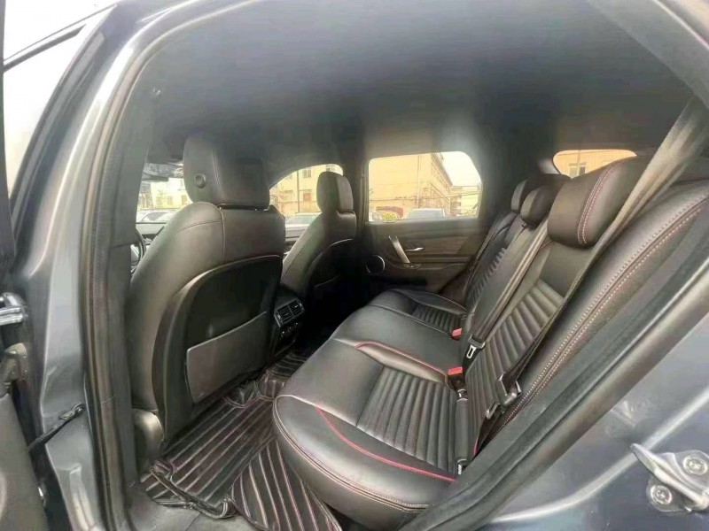 汕头21年路虎发现5