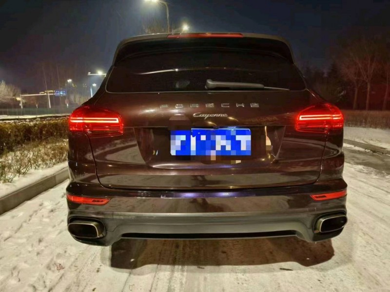 邯郸15年保时捷卡宴5