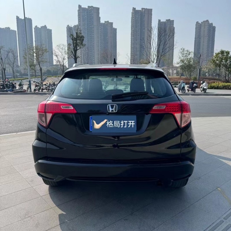 东莞15年本田缤智9