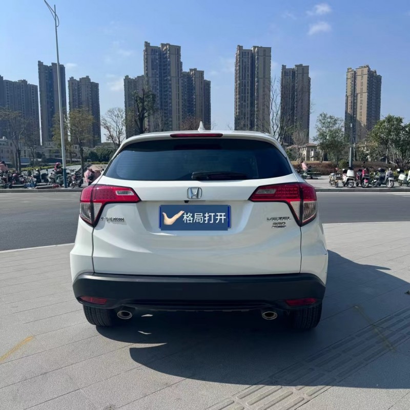 东莞22年本田缤智9