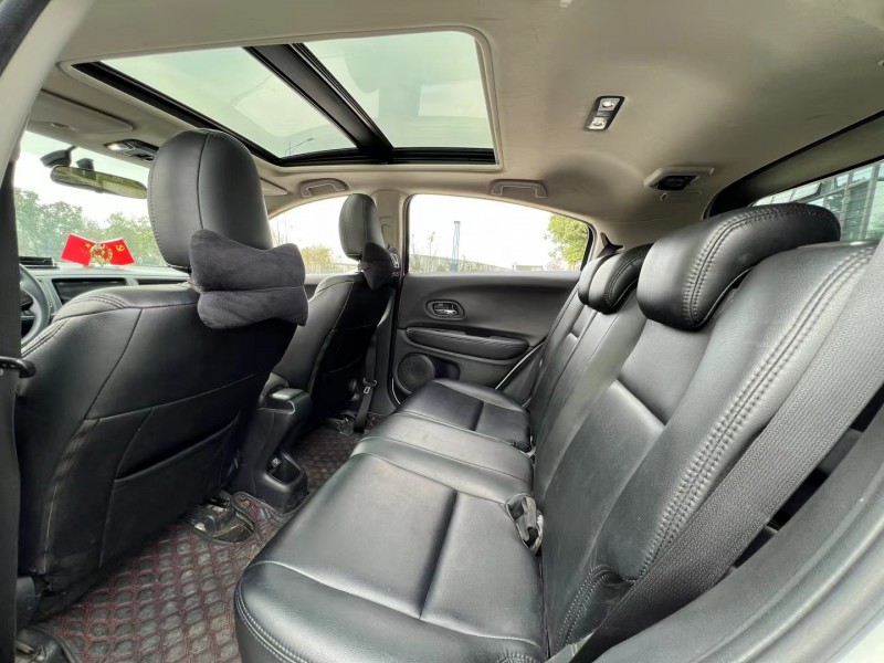 东莞20年本田缤智5