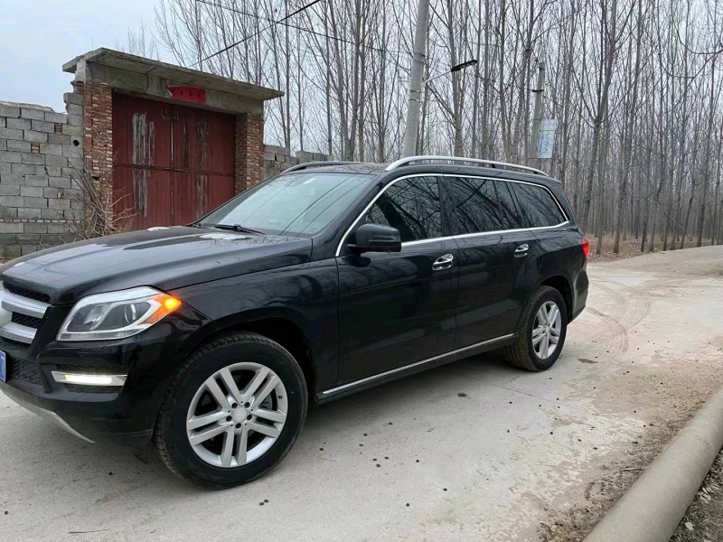 济宁16年奔驰GL3