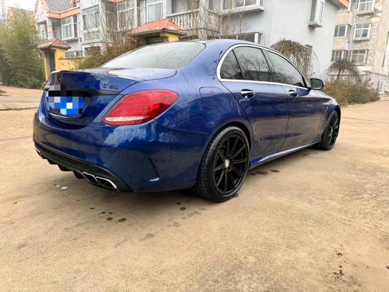 枣庄17年奔驰AMG5