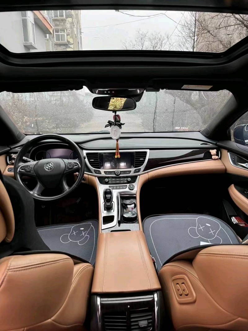 东营16年别克君越8