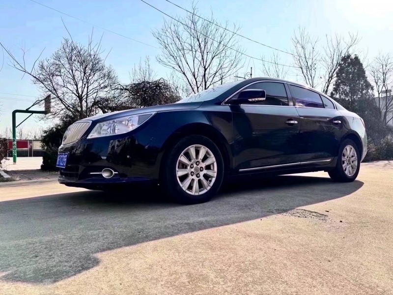 东营13年别克君越2