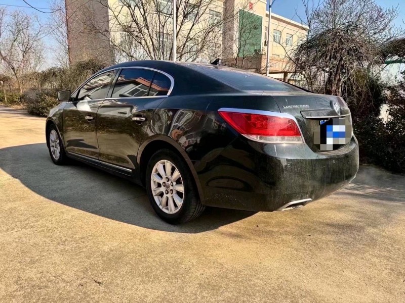 东营13年别克君越3