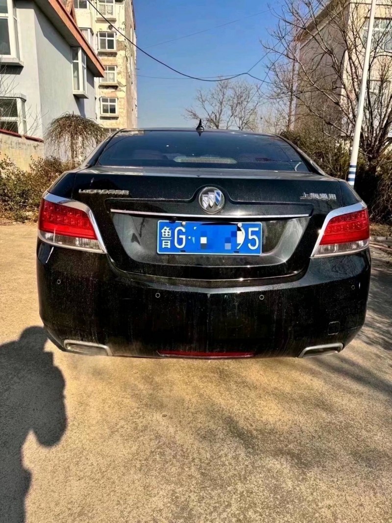 东营13年别克君越4