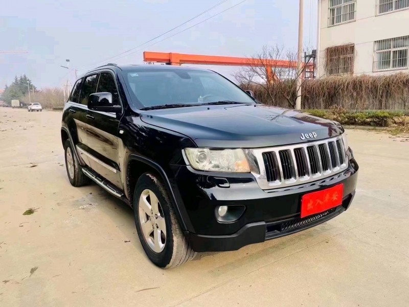 东营12年Jeep大切诺基2