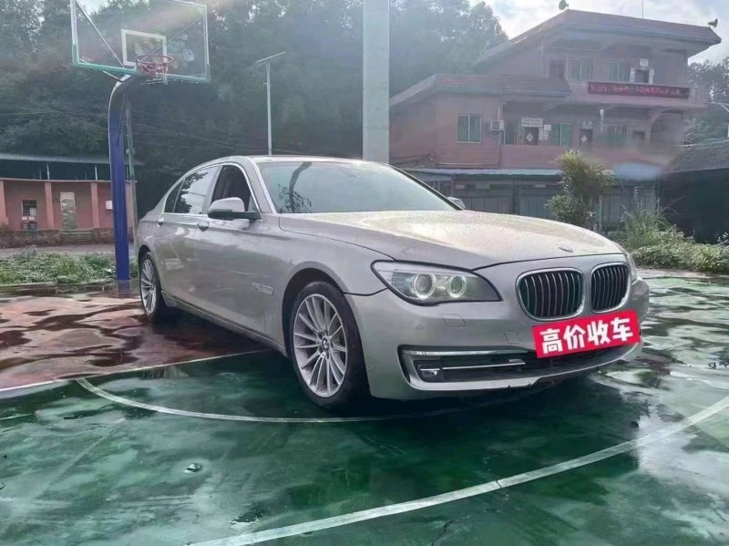 汕头15年宝马7系2