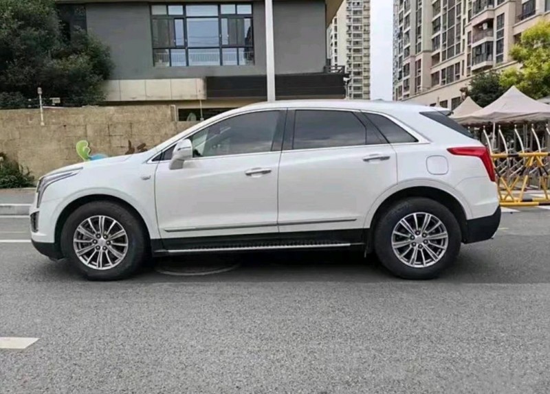 汕头17年凯迪拉克XT54