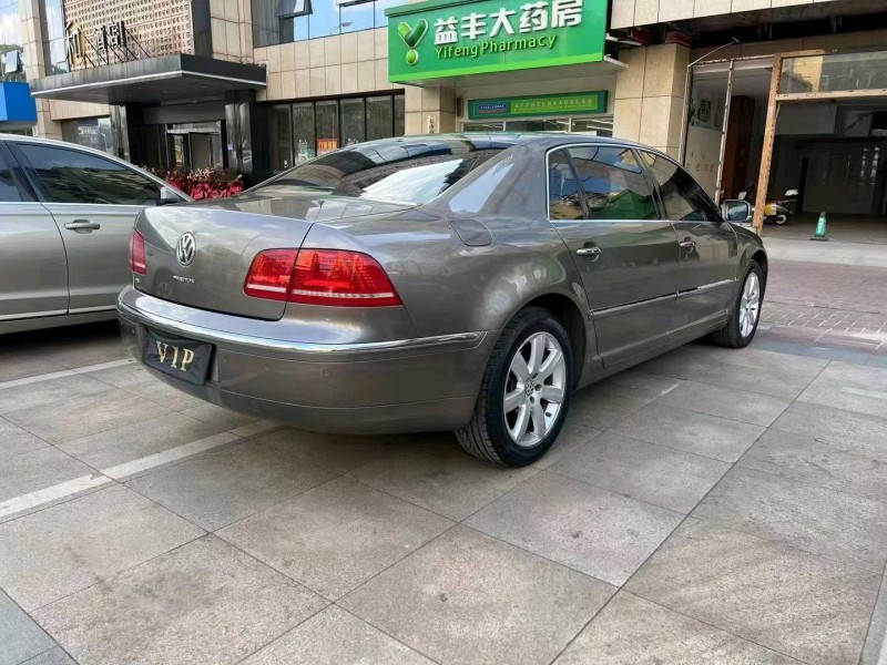 邵阳14年大众辉腾4