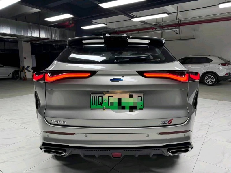 成都23年长安汽车欧尚4