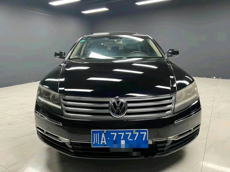 成都13年大众辉腾1