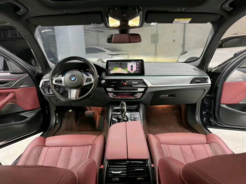 成都22年宝马5系7