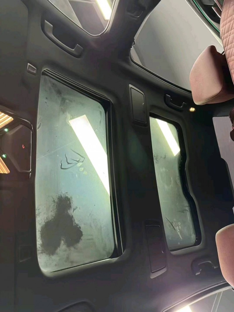 成都22年宝马5系8