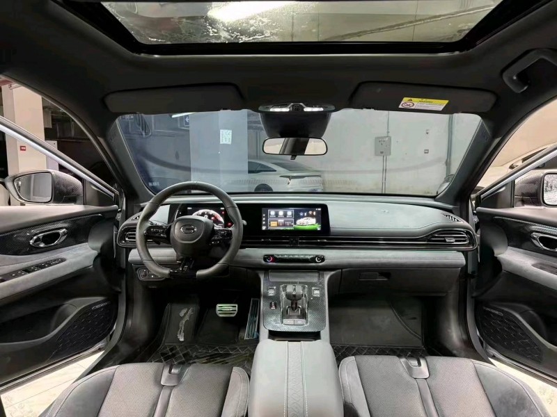 成都23年传祺影酷9