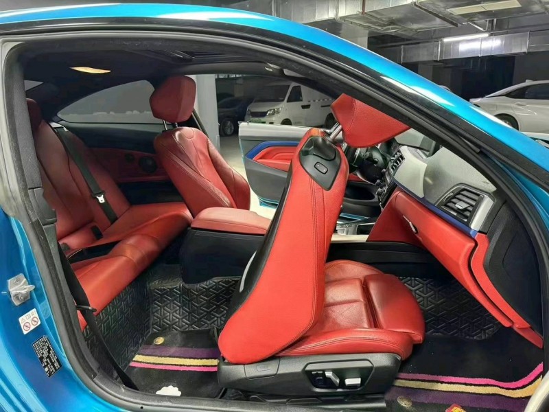 成都18年宝马4系7