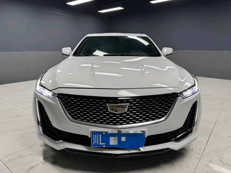 成都21年凯迪拉克CT51