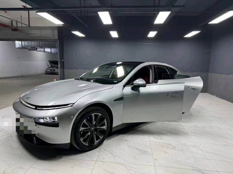 成都21年小鵬汽車p77