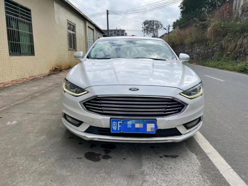 汕头17年福特蒙迪欧1