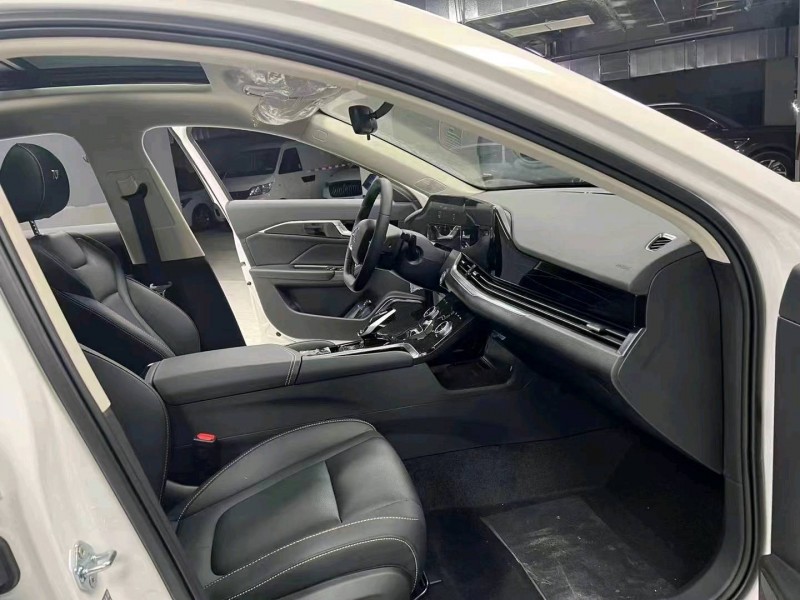 成都24年奔腾B705