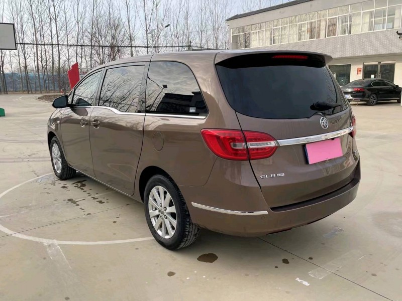 徐州19年别克GL84