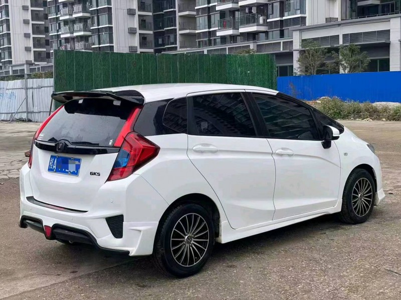 枣庄16年本田飞度5