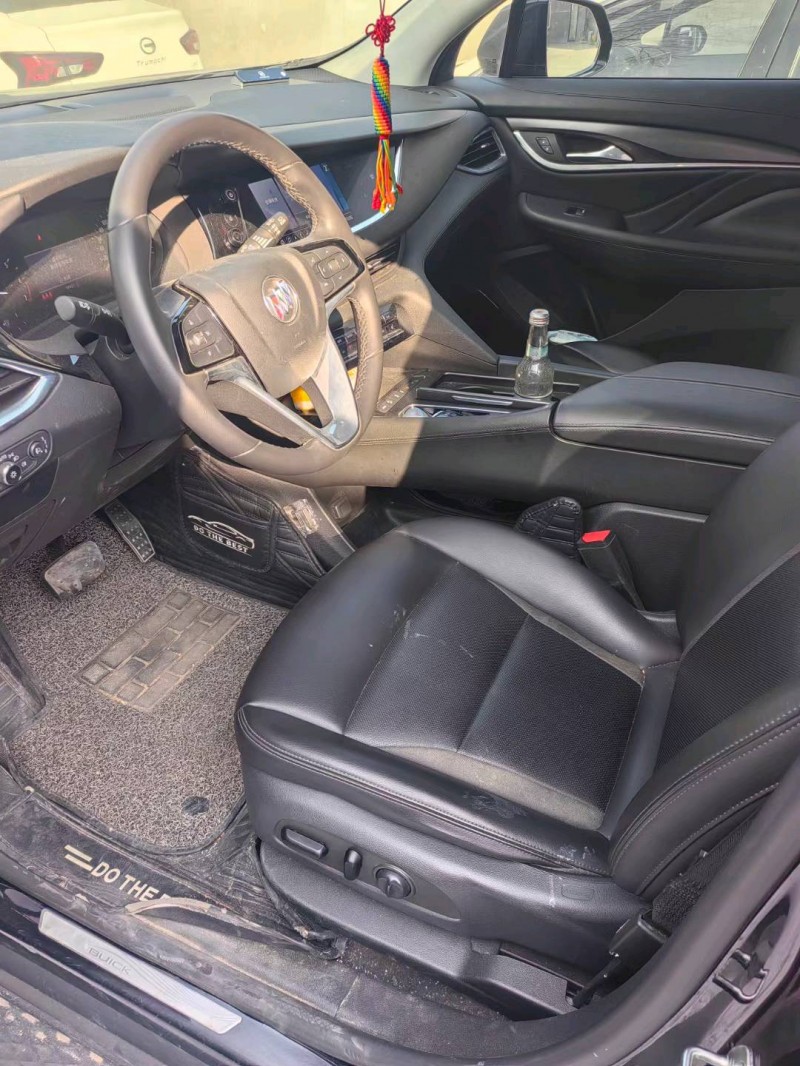 枣庄20年别克昂科旗3