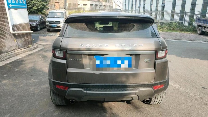 珠海17年路虎发现神行3