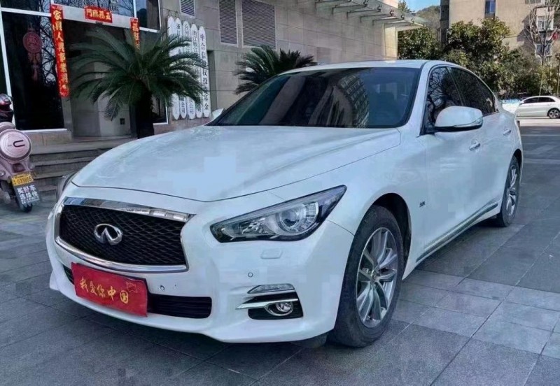 遵義15年英菲尼迪Q50L2