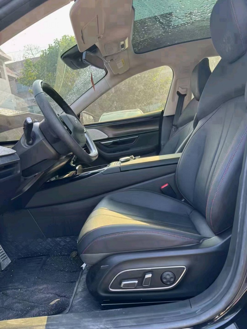 廣州23年小鵬汽車p76